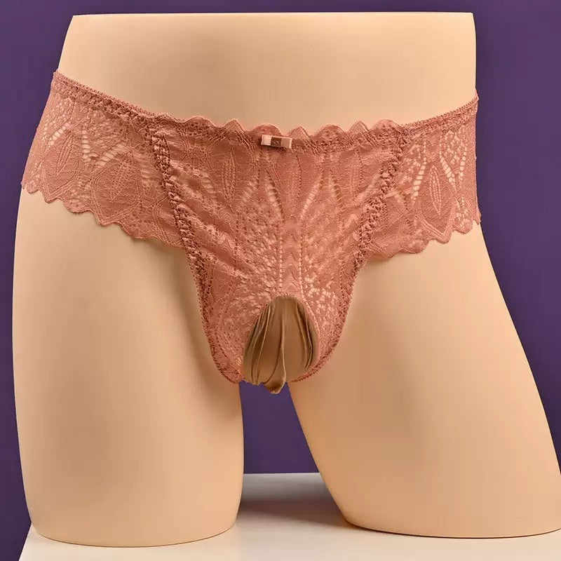 Plus Size Low Rise Lace Pouch Panties for Trans Women detail image 4